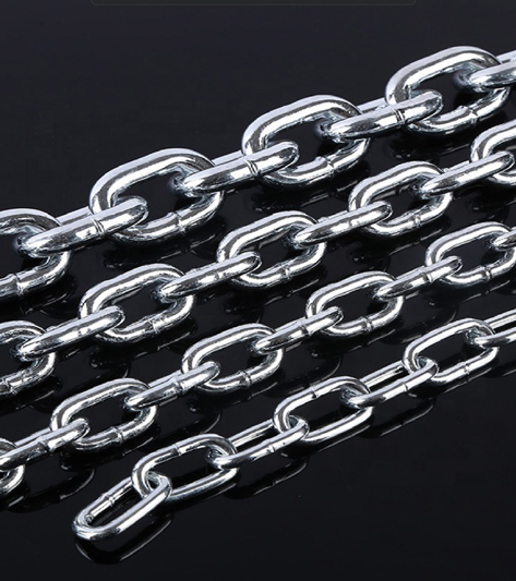 What is the Difference Between an Iron Chain and a Lifting Chain?